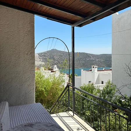 Small House In Bodrum Adabuku Apartment